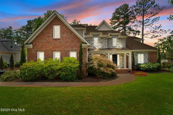 30 Spring Valley CT, Pinehurst, NC 28374
