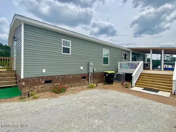 Whiteville, NC 28472,1704 Harrelsonville RD