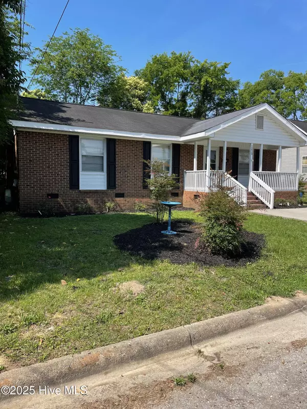 Smithfield, NC 27577,1210 Fayetteville ST