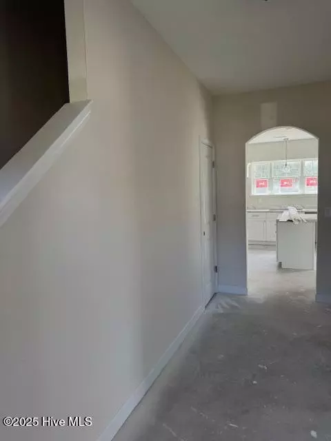 Hubert, NC 28539,413 Windermere RD