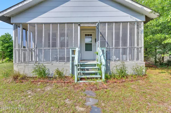 Hampstead, NC 28443,601 Mary Ann DR