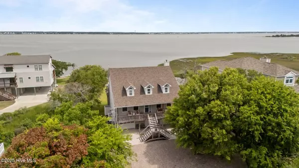 Emerald Isle, NC 28594,5314 Bogue Sound DR