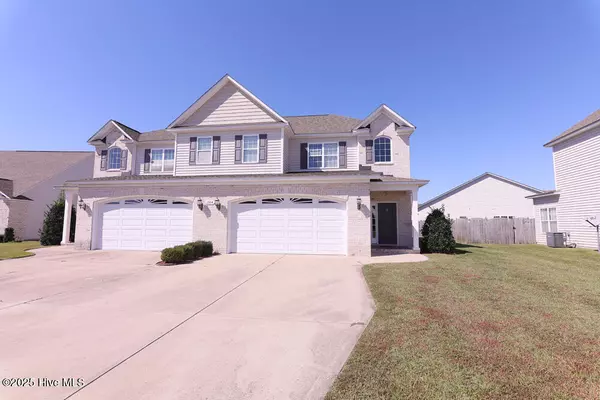 1904 Leighton DR #B, Greenville, NC 27834