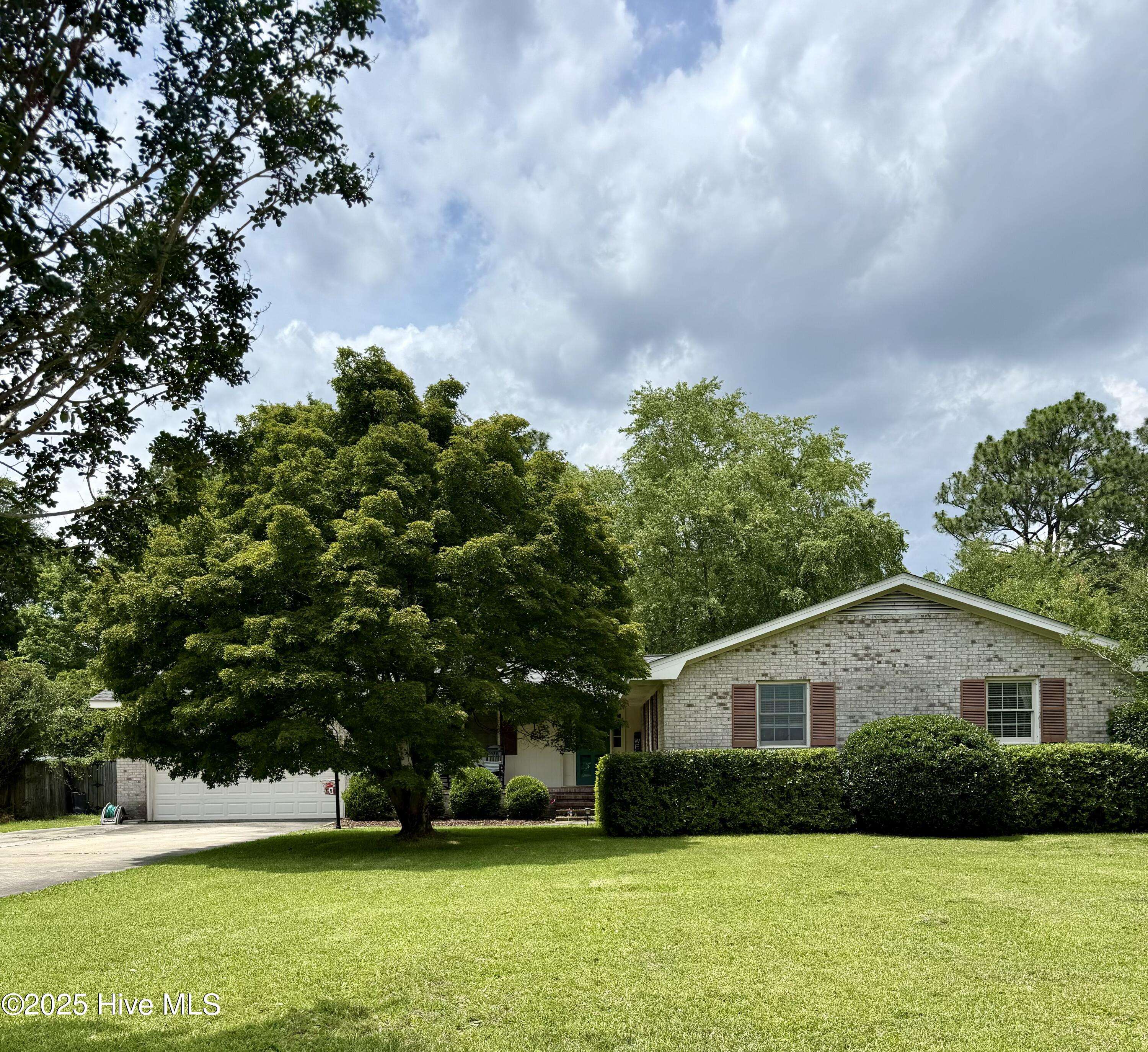 34 S Cardinal DR, Wilmington, NC 28403