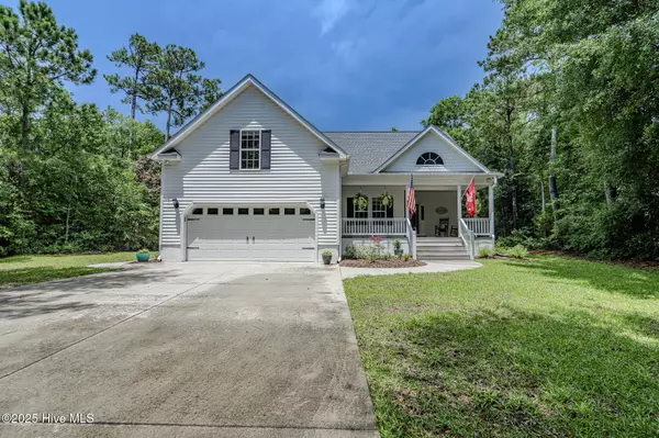 Cedar Point, NC 28584,105 Sand Lot Curve