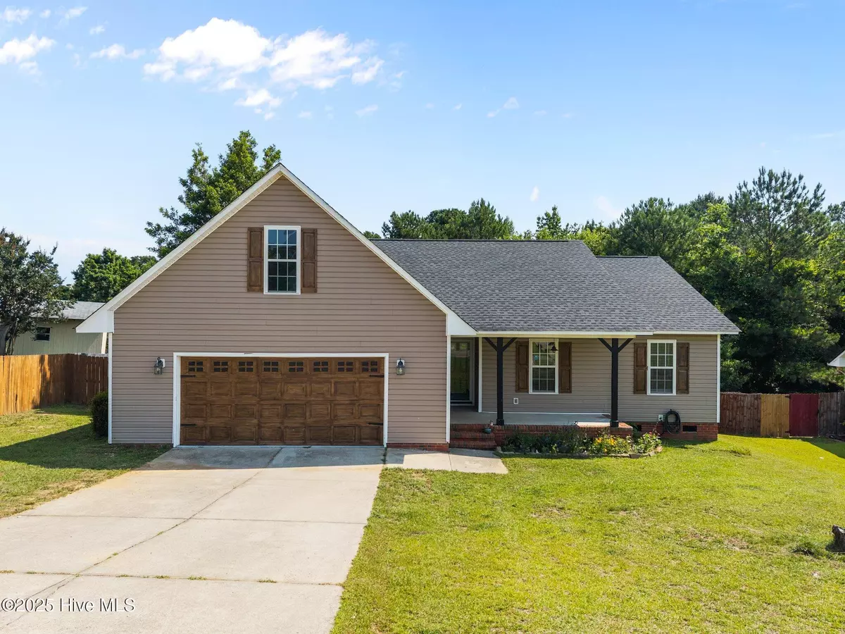 Hope Mills, NC 28348,622 Sunpointe DR