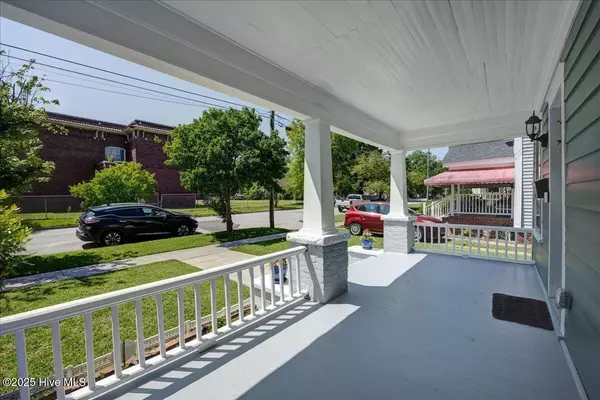 New Bern, NC 28560,404 Avenue B