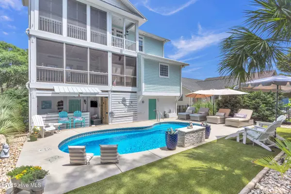 Oak Island, NC 28465,103 SE 43rd ST