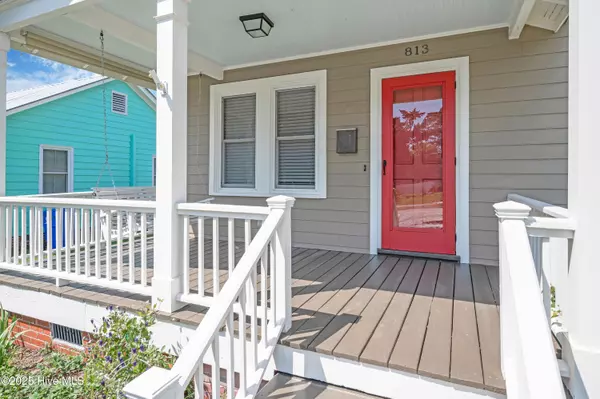 Beaufort, NC 28516,813 Broad ST