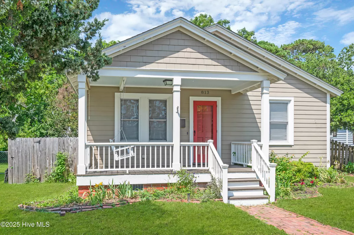 Beaufort, NC 28516,813 Broad ST