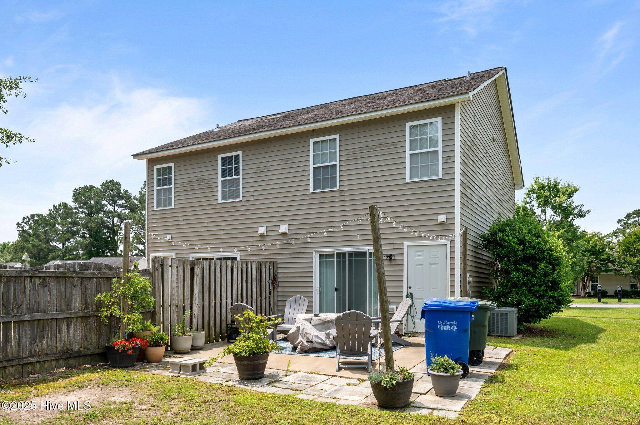 Greenville, NC 27834,300 Lake RD #A & B