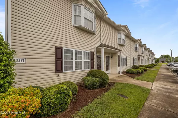 Winterville, NC 28590,1201 Freeland LN #J6