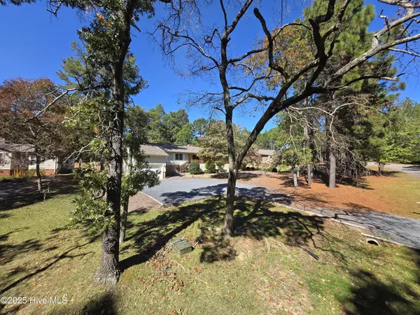 West End, NC 27376,102 Thistle LN