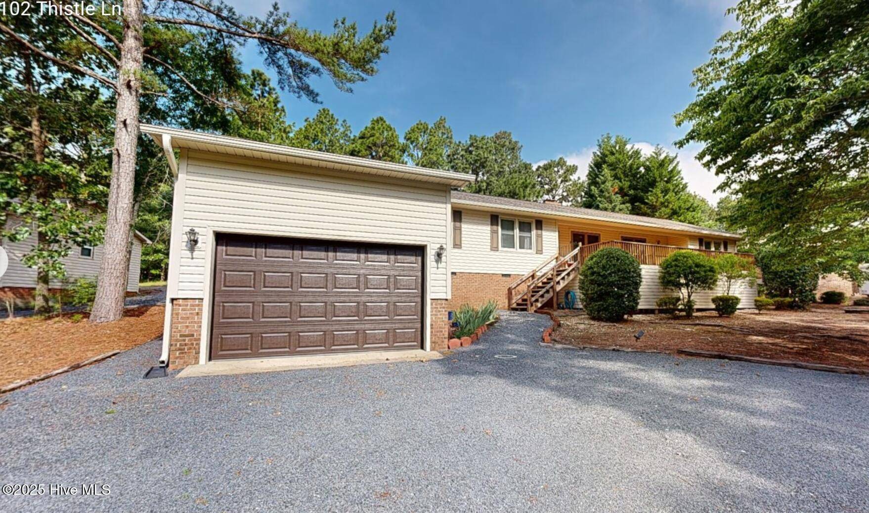102 Thistle LN, West End, NC 27376