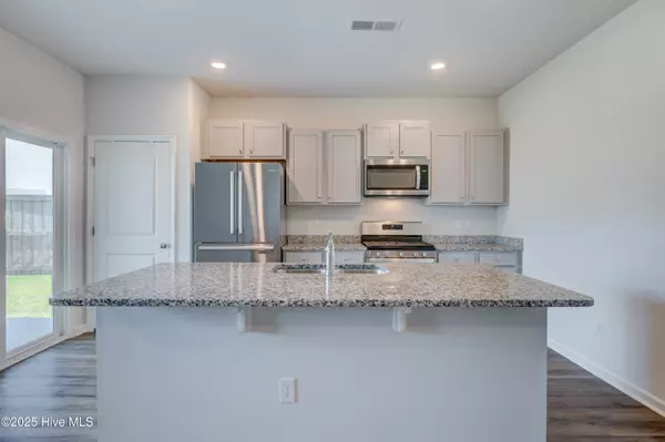 Winnabow, NC 28479,5380 Black Oak CT