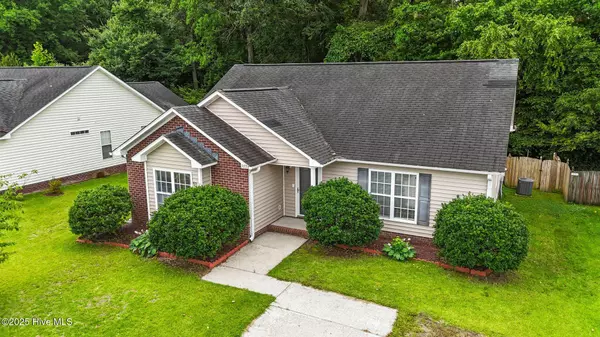 Ayden, NC 28513,3858 Countryaire DR