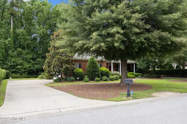 Greenville, NC 27858,556 Westminster CIR