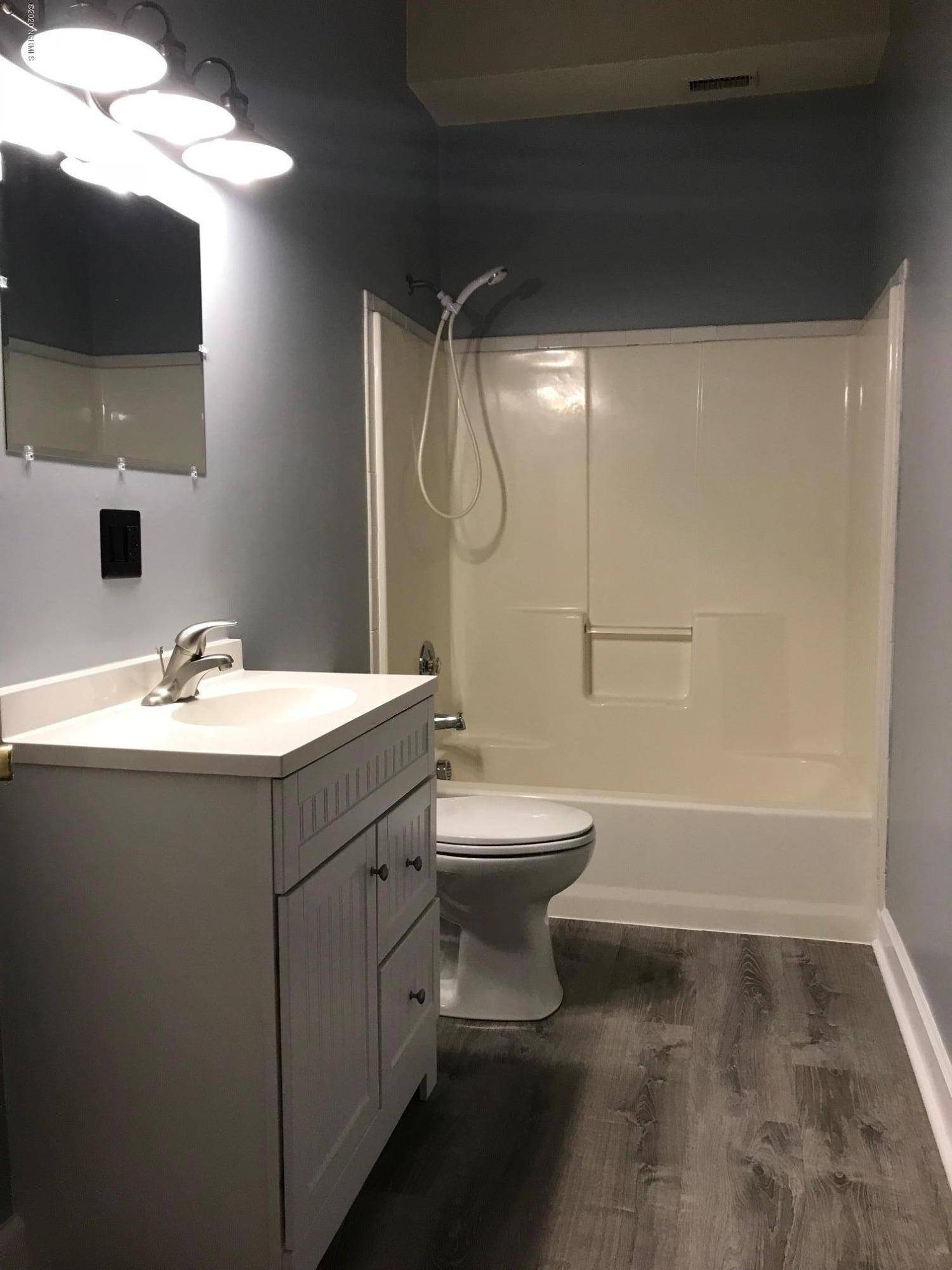 Wilmington, NC 28401,15 Wilkinson ALY #203