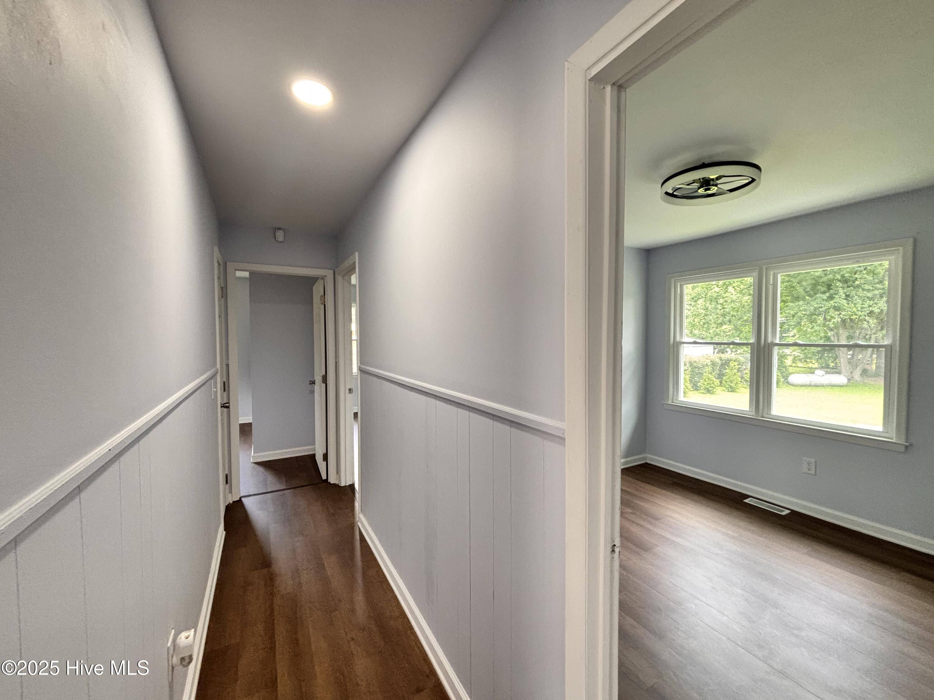 Clinton, NC 28328,104 Michael ST