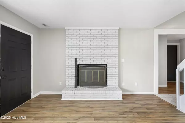 Jacksonville, NC 28540,200 Shadwell DR