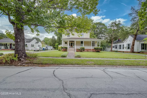 Washington, NC 27889,1305 N Market ST