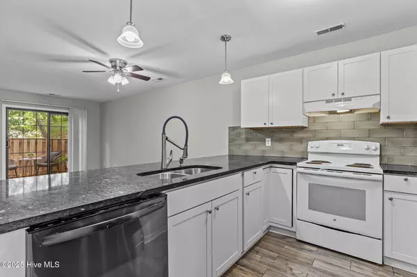 Wilmington, NC 28403,1703 41st ST #Apt B