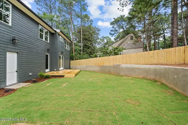 Southern Pines, NC 28387,575 E Morganton RD