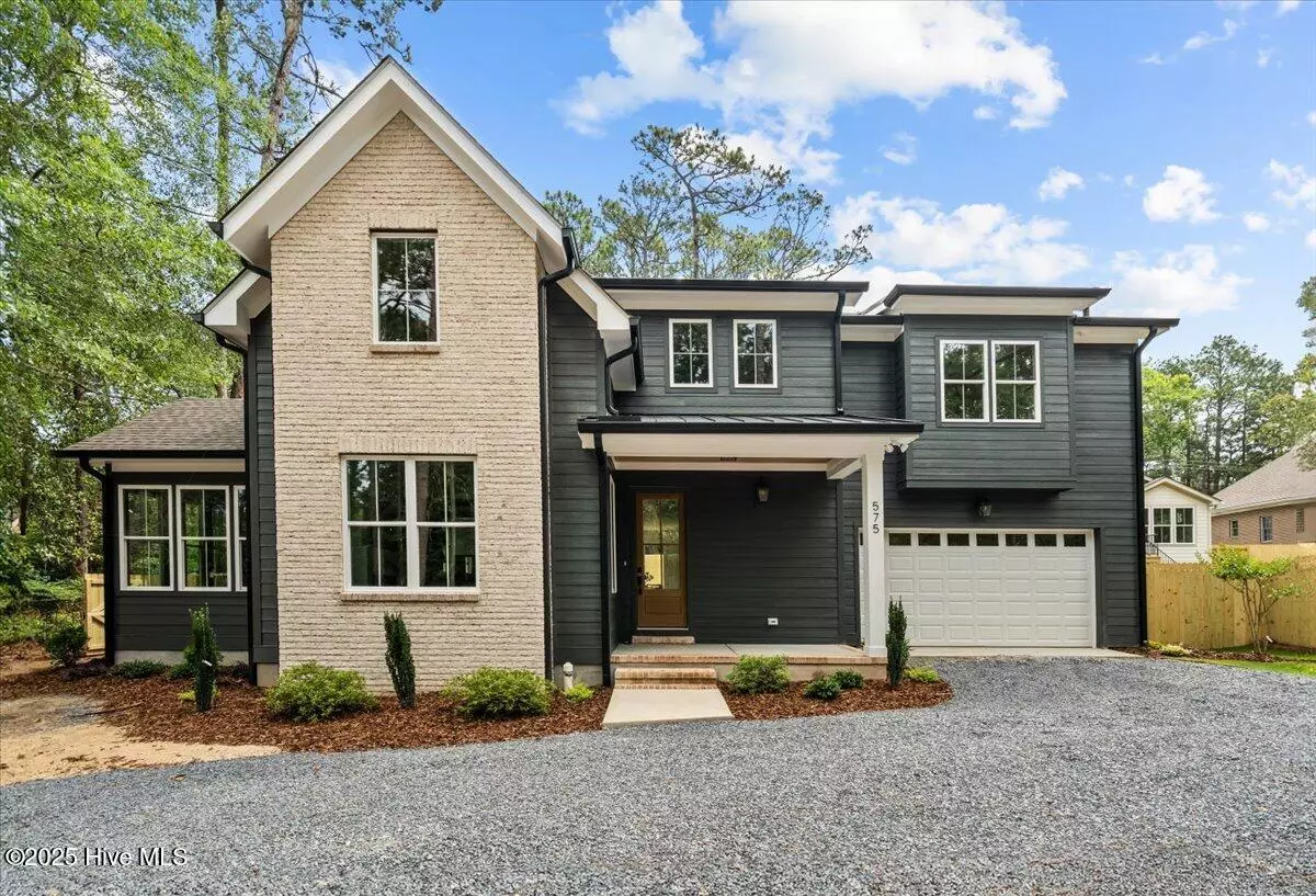 Southern Pines, NC 28387,575 E Morganton RD
