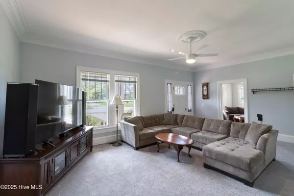 Spring Hope, NC 27882,219 E Nash ST