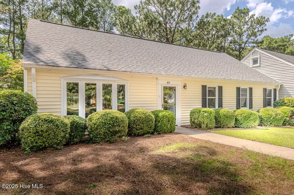 Southern Pines, NC 28387,44 Village Green CIR