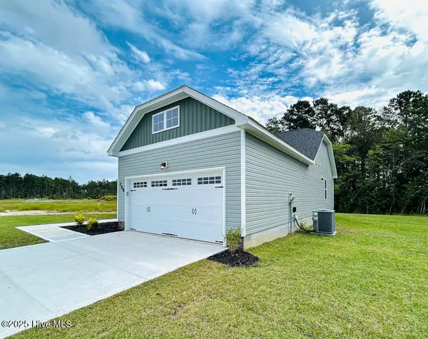 Jacksonville, NC 28546,266 Browns Ferry RD