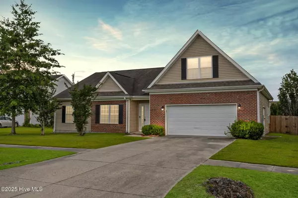 Jacksonville, NC 28546,504 Pearl Valley CT