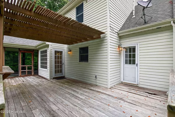 Moyock, NC 27958,137 South ST