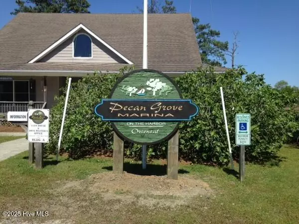Oriental, NC 28571,Slip 31 Pecan Grove Marina