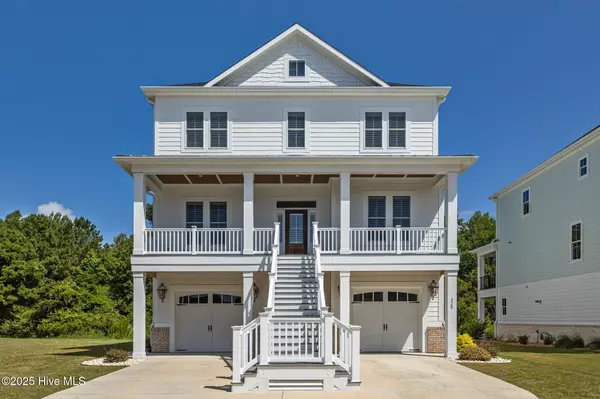 220 Colleton SQ, Newport, NC 28570