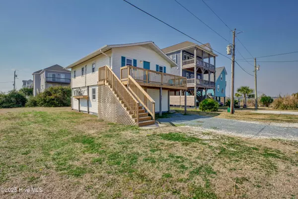 North Topsail Beach, NC 28460,6703 13th AVE