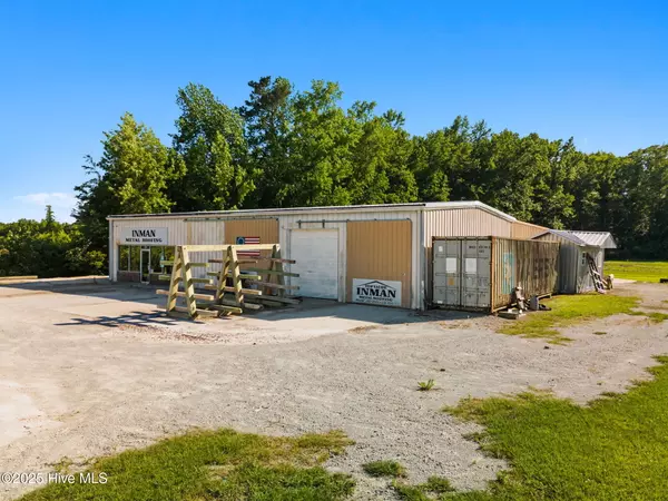 Ash, NC 28420,4025 Whiteville RD NW