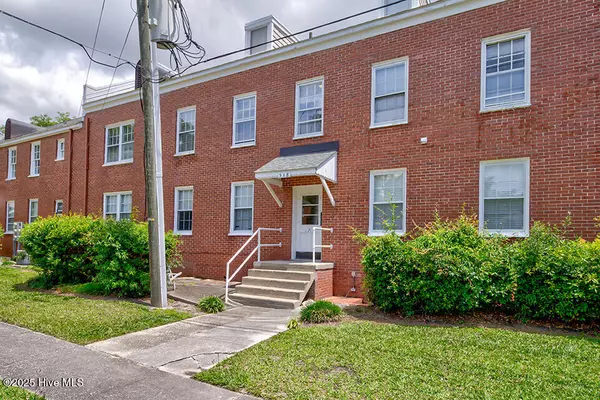 Wilmington, NC 28403,2940 Oleander DR #A-8