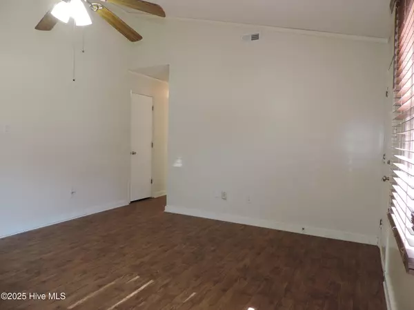 Havelock, NC 28532,337 Lee DR