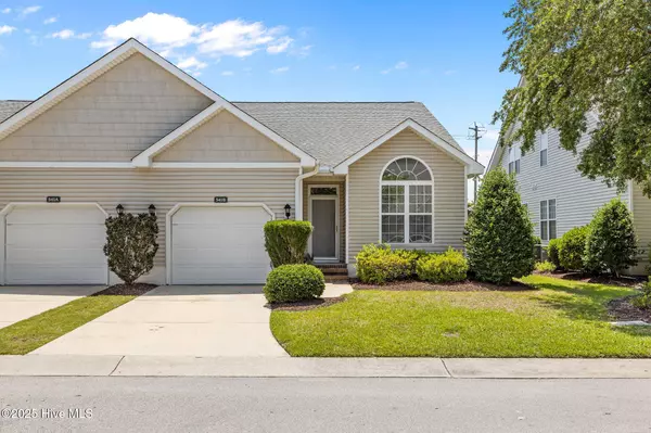 Morehead City, NC 28557,541 Village Green DR #B