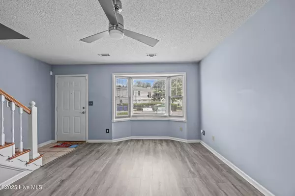 Greenville, NC 27834,1107 Grovemont DR #D9