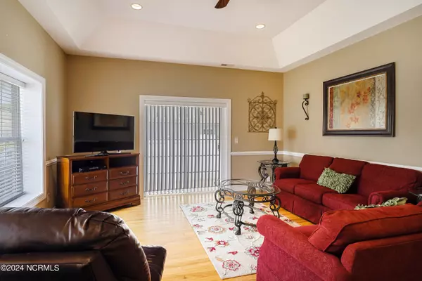 Calabash, NC 28467,8975 Smithfield DR NW #Apt 2