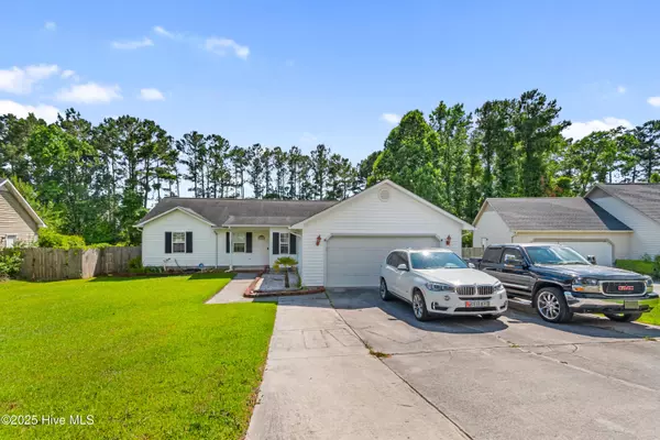 125 Yellowwood DR, Jacksonville, NC 28546