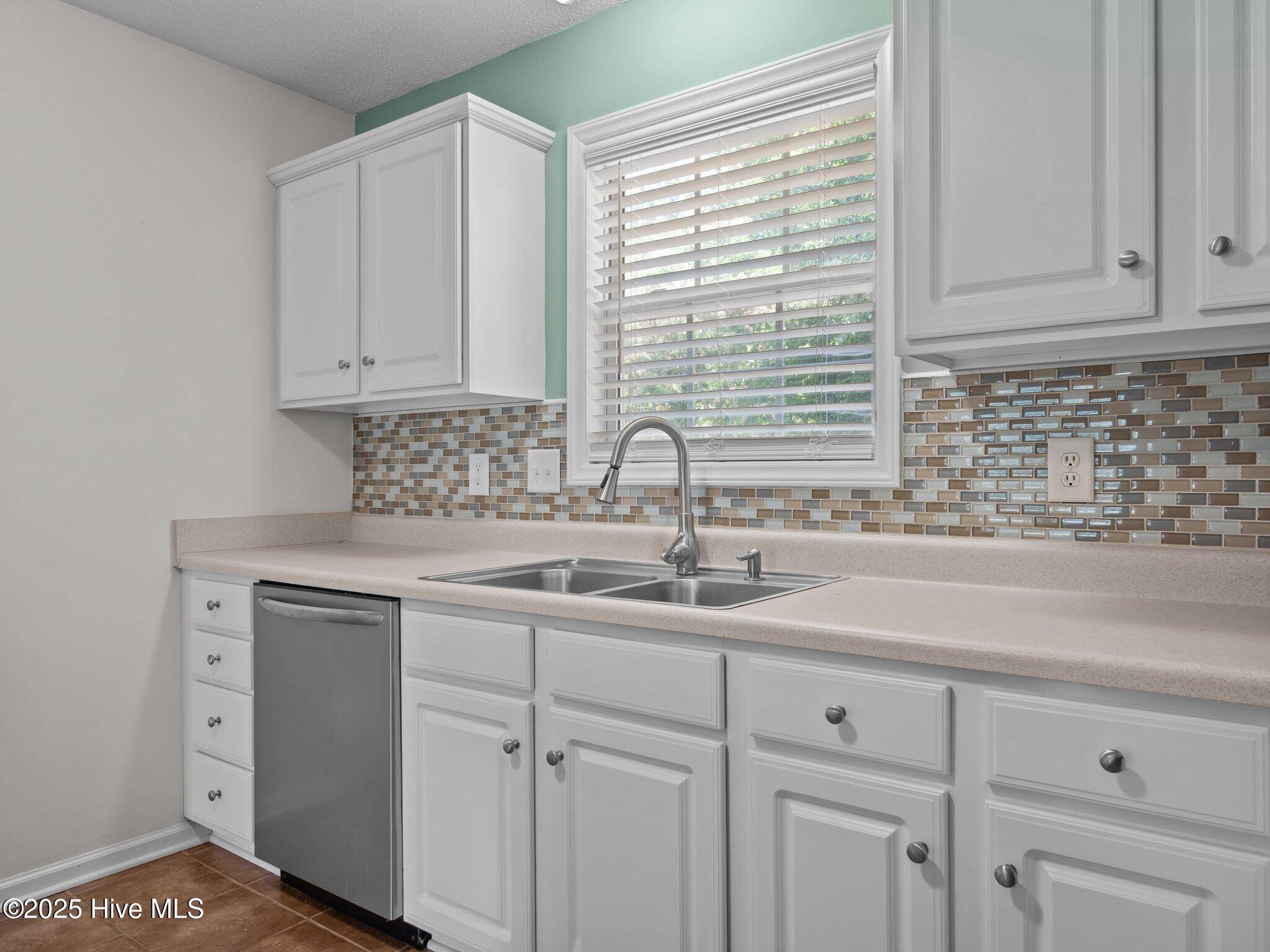 Swansboro, NC 28584,305 Appaloosa CT