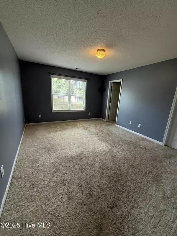 Richlands, NC 28574,102 Harmony WAY