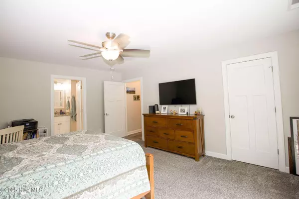 Pinebluff, NC 28373,385 N Pecan ST