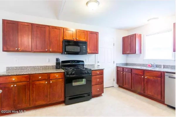 New Bern, NC 28562,226 Bandon DR