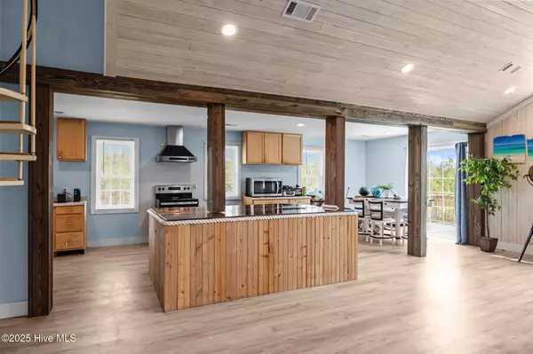 Beaufort, NC 28516,4782 Merrimon RD