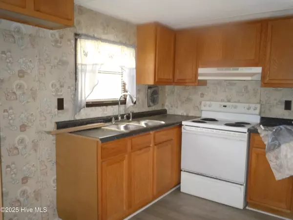 Tabor City, NC 28463,1810 Shug Norris RD