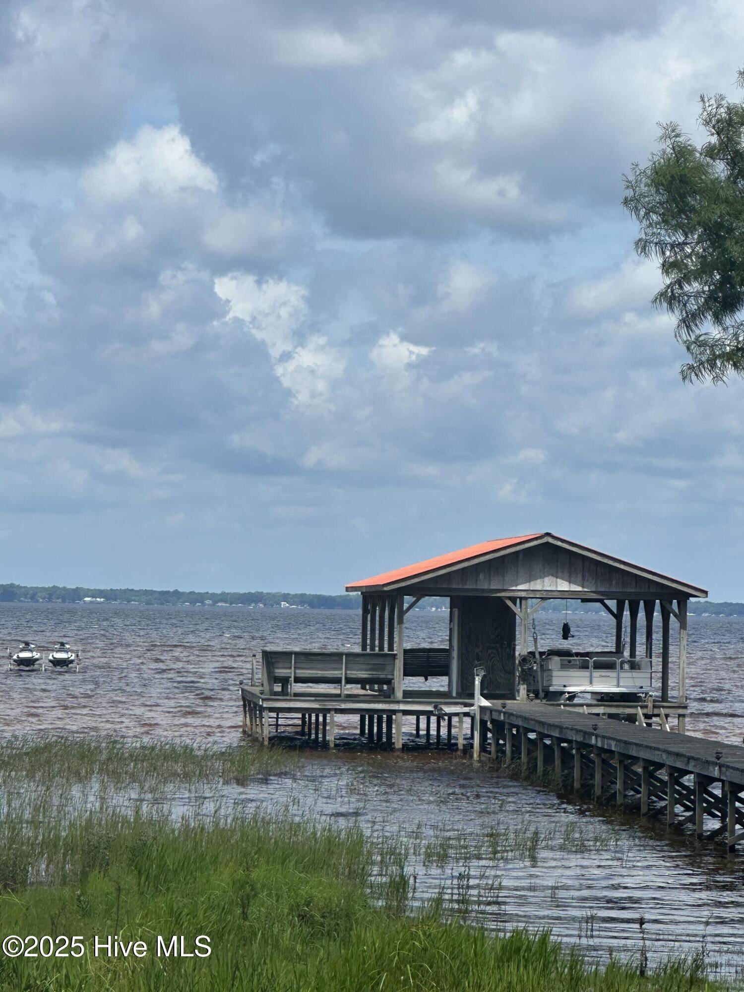 Lake Waccamaw, NC 28450,2270 Bella Coola RD